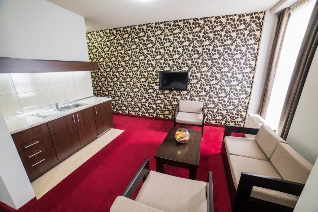 Hotel Atlas Ugljevik Kültér fotó